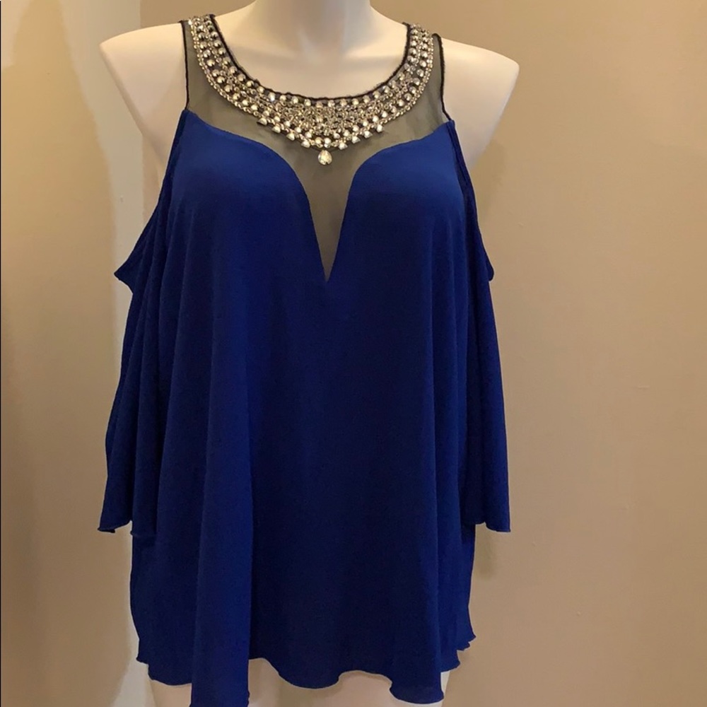blouse with stones